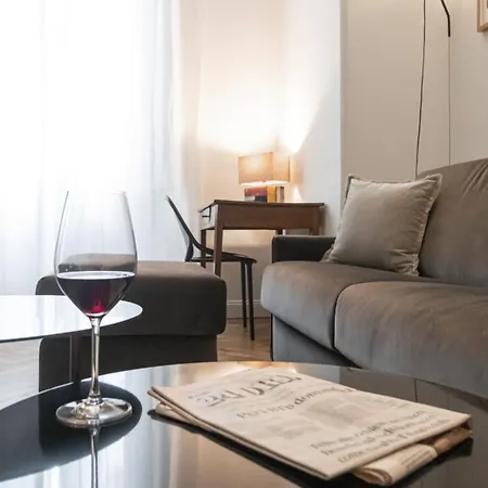 Lejlighed Italianway Comfort - Plinio 33 *