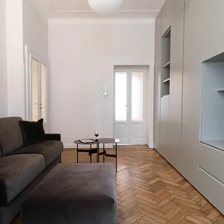 Italianway Comfort - Plinio 33 Lejlighed *